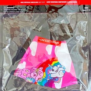 Sprayground mask.